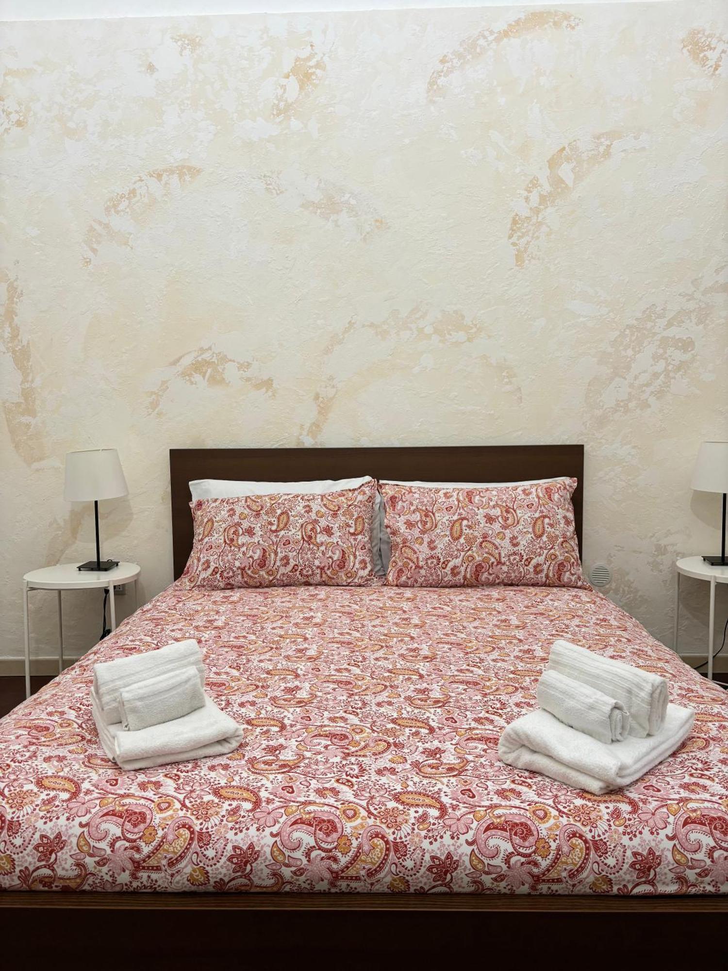 Il Teatro Rooms Катания Экстерьер фото