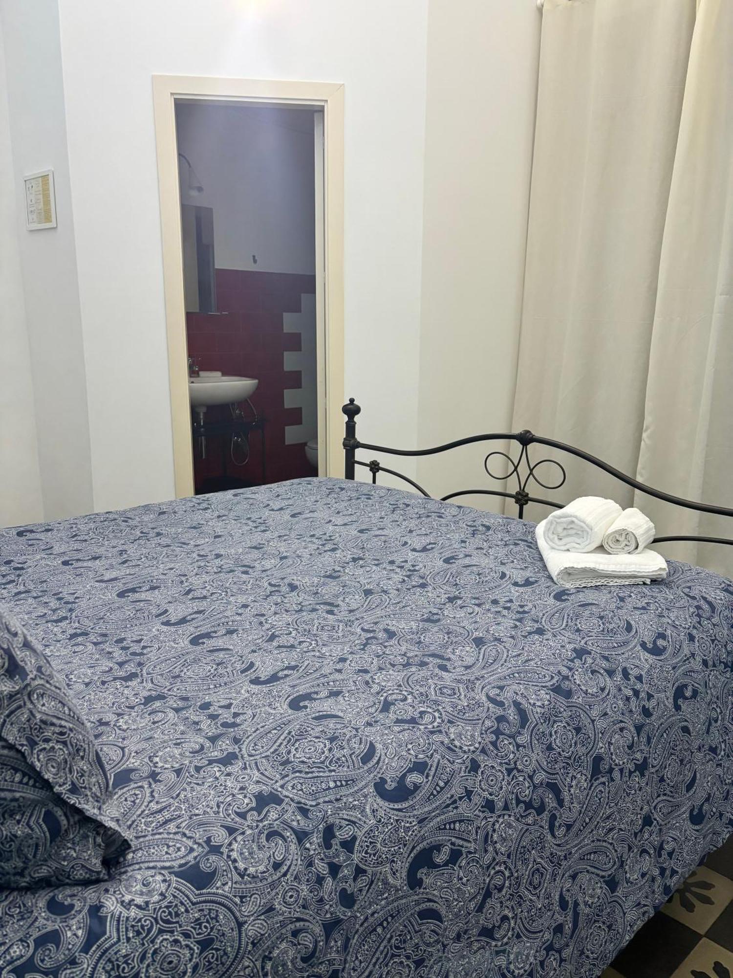 Il Teatro Rooms Катания Экстерьер фото