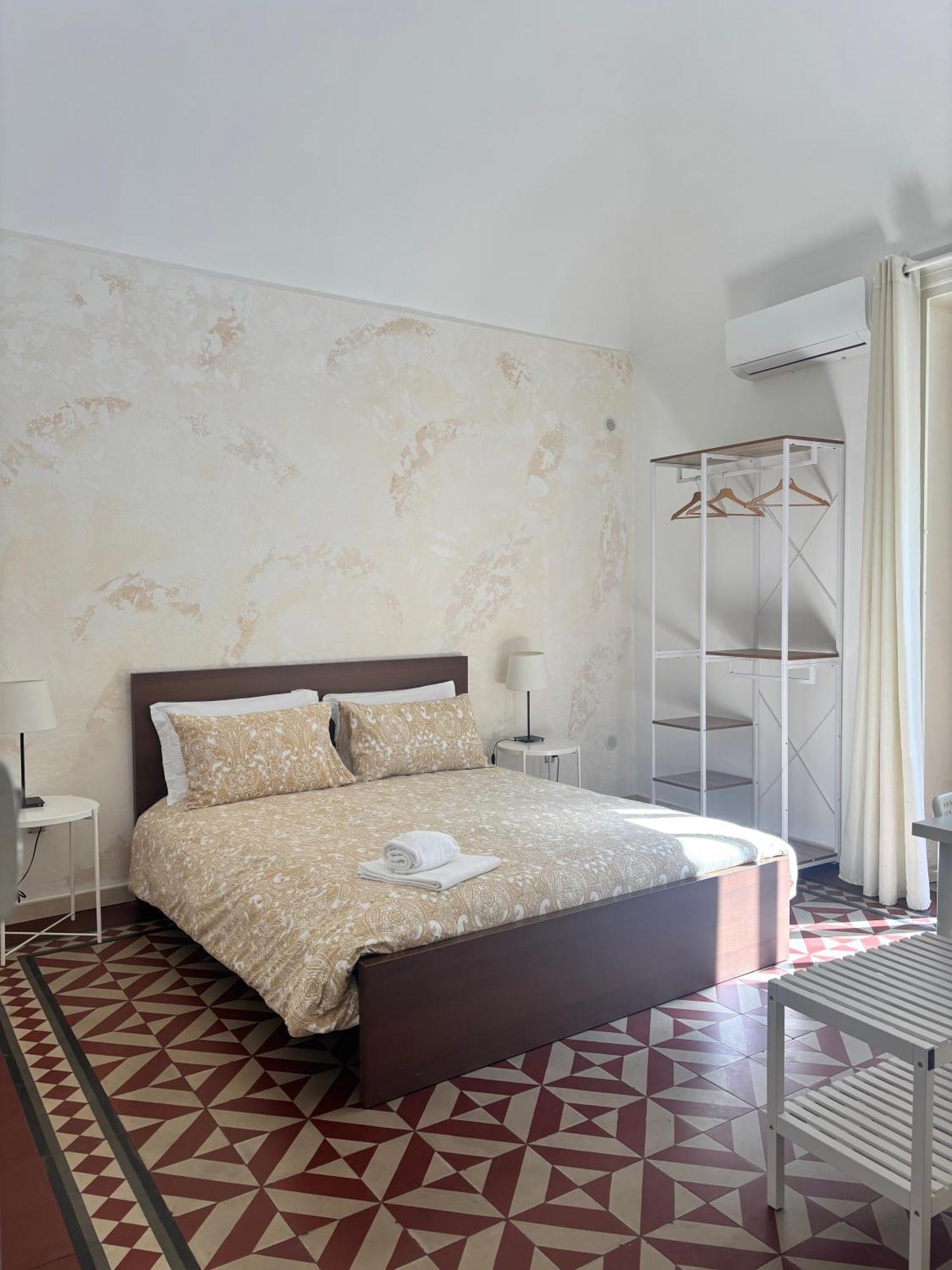 Il Teatro Rooms Катания Экстерьер фото